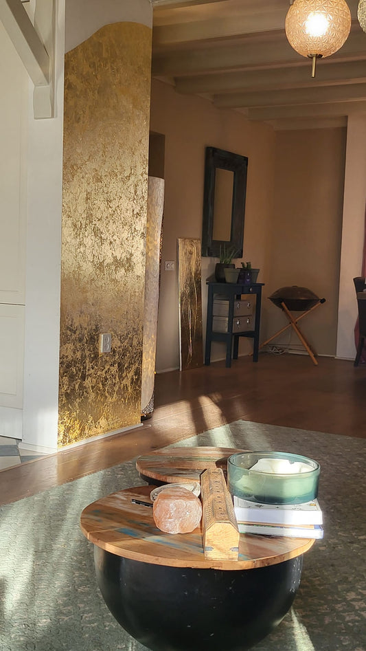 DIY - Woonkamer muur goud maken met bladgoud!